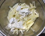 豚細切れ肉とじゃがいものみのむし揚げ作り方5写真