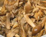 手軽に！きのことアサリの混ぜご飯作り方2写真