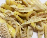 タケノコと豚ひき肉の味噌炒め作り方1写真
