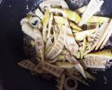 タケノコと豚ひき肉の味噌炒め作り方5写真