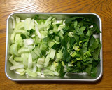 香りと食感を楽しむ、青梗菜の浅漬け作り方1写真