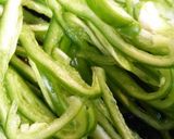 子供も食べれるピーマンのごま和え♪作り方1写真