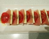 並べて簡単おつまみ！生ハムトマトチーズ♡作り方5写真