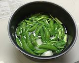 シンプル♪スナップエンドウとカブの塩炒め作り方3写真