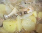 塩麹で旨みたっぷり♪鶏肉の塩じゃが作り方6写真