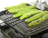 焼き網でこんがり★焼きそら豆作り方1写真