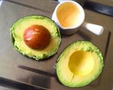 簡単！アボカドとフルーツのカップサラダ作り方1写真