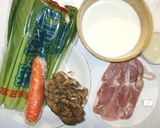 鶏モモ肉小松菜舞茸のシチュー・ルーなし作り方1写真