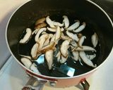 しいたけ香る☆豆腐とわかめのお吸い物作り方2写真