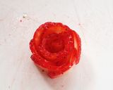 苺で薔薇♡作り方3写真
