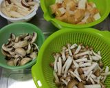 ☆厚揚げときのこの鶏ガラスープ炒め☆作り方3写真