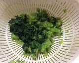 小松菜のそぼろご飯作り方1写真