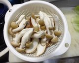 ラットゥーガ（レタスとキノコのパスタ）作り方1写真