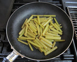 とても簡単♪フキの麺つゆ炒め作り方12写真