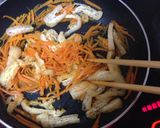 ❁麺つゆで簡単♪人参と絹さやの炒り煮❁作り方4写真