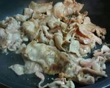 ニラ　玉ねぎ　豚肉のオイスターソース炒め作り方2写真