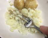フライパンで小玉ジャガイモの甘辛揚げ煮作り方4写真