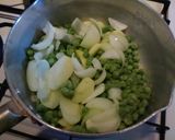 えんどう豆で旬！旬なポタージュスープ作り方1写真