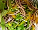 鰹のピリ辛エスニックユッケ作り方1写真