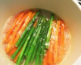 子供も大人も！アスパラとにんじんの肉巻き作り方3写真