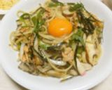 鮭と蒲鉾で和風パスタ（バター醤油味）作り方8写真
