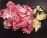 豚肉とキノコのガリバタ焦がし醤油パスタ作り方2写真