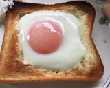 朝簡単な 目玉トースト作り方3写真