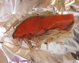 簡単すぎる！鮭のホイル焼き！作り方3写真