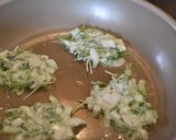 チーズがとろ～豆苗と玉ねぎのおやき作り方4写真