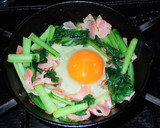 ニトスキ余熱料理　ほうれん草の半熟卵かけ作り方5写真