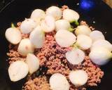 新玉ねぎとニラの挽き肉炒め作り方4写真