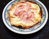 カリッと餃子の皮でピザ♡作り方4写真