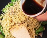 絹さやとたまねぎとツナ缶の和風パスタ作り方3写真
