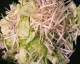 辛味と酸味が効いた☆餃子風炒め☆作り方3写真