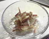 みょうがの麺つゆ和え作り方1写真