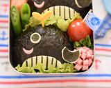【キャラ弁】くじらのおにぎり弁当作り方6写真