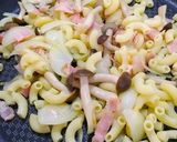 弁当にも☆しめじとマカロニケチャップ炒め作り方3写真
