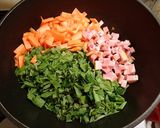 伸びウド、人参などの油炒めゴマ味噌煮作り方3写真