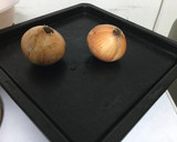 焼くだけ！新玉ねぎの☆皮ごと黒焼き作り方1写真