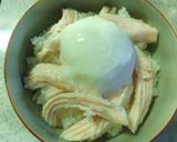ナッツ&チーズ サラチキ変わり親子丼作り方2写真