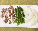 鶏胸肉とたまねぎの梅入りしょうが焼き作り方2写真