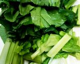 なめこと小松菜と豆腐の味噌汁作り方1写真