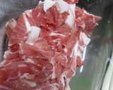 レンジで簡単♪豚の梅和えサラダ♪作り方1写真