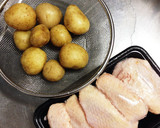 新じゃがと手羽先のさっぱり煮作り方1写真
