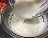 苺たっぷりストロベリーレアチーズケーキ作り方13写真