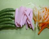 レンジで簡単！スナップえんどう中華和え作り方1写真