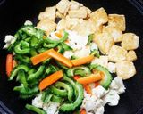 カリフラワーとゴーヤーのチャンプルー作り方4写真