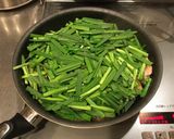 簡単・鶏もも肉のニラ玉のっけ作り方5写真