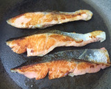 俺流！塩鮭と塩えんどう豆の炊き込みごはん作り方1写真