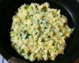 混ぜて焼くだけ！じゃこ&ネギのご飯ピザ作り方3写真